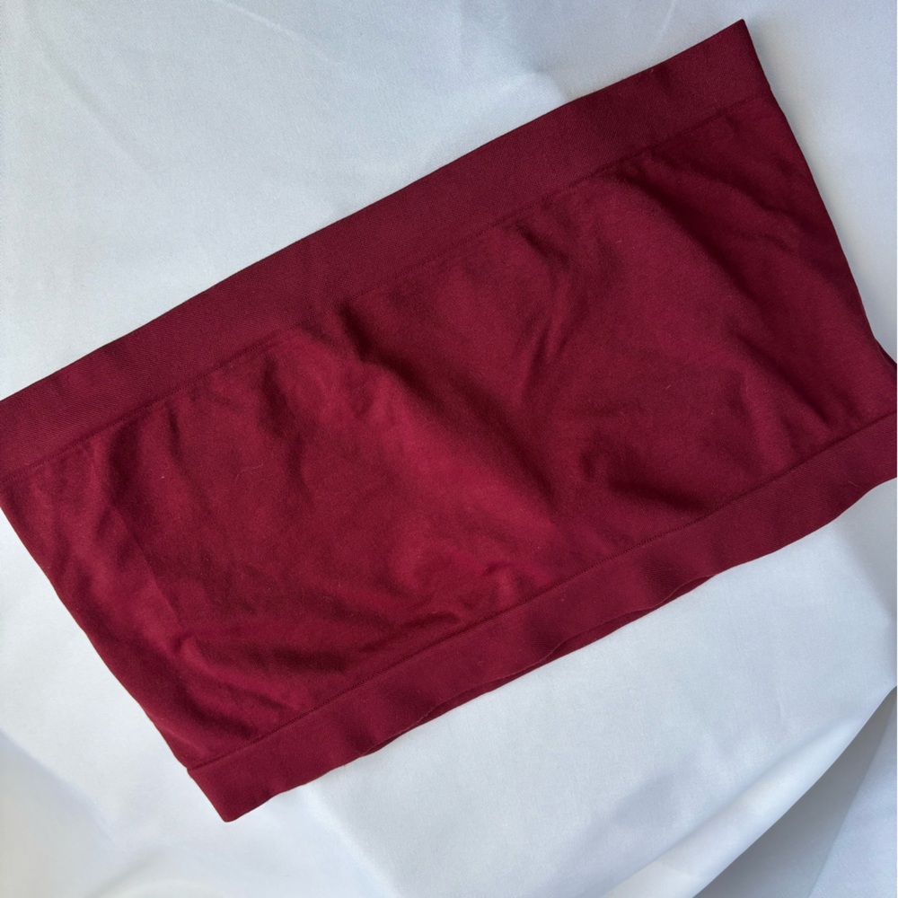 Chic Burgundy Tube Top bandeau